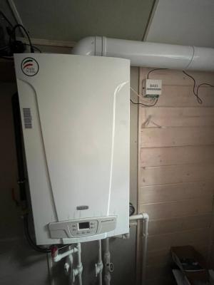 Установка погодозависимой автоматики BAXI Connect на газовый котел в Сосновом Бору, Подмосковье